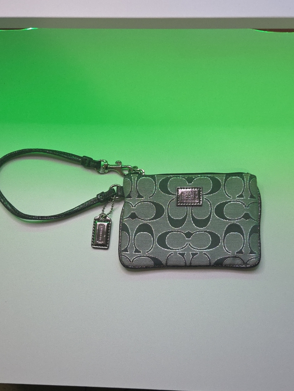 Coach Poppy  Metallic Silver Signature Wristlet Card Case